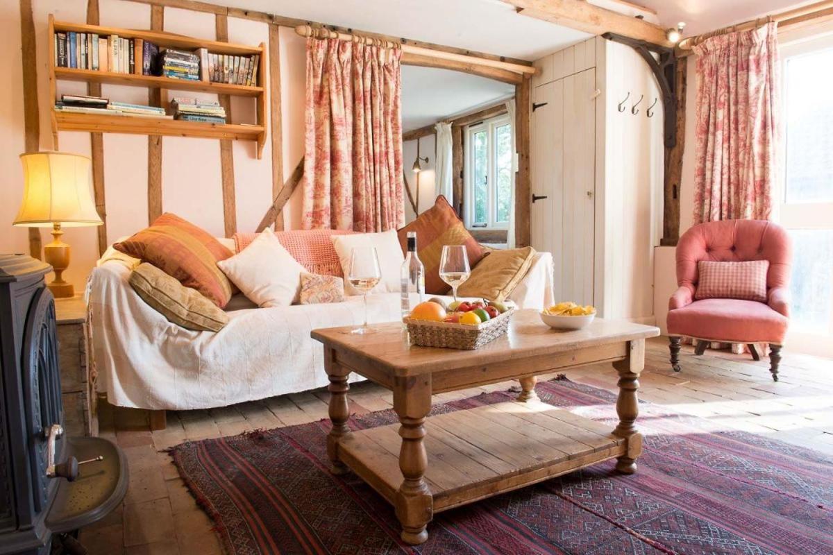 Bromans Barn A Beautiful Cottage By The Sea And Cudmore Nature Reserve 웨스트 머씨 외부 사진